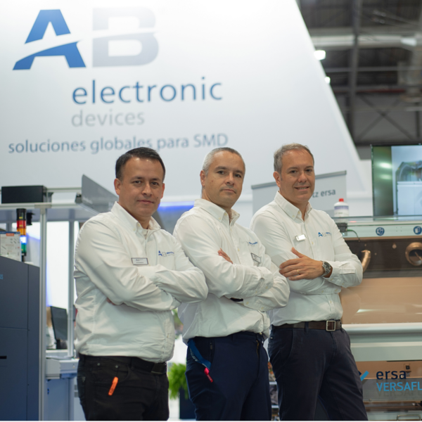 Equipo humano AB ELECTRONIC 1